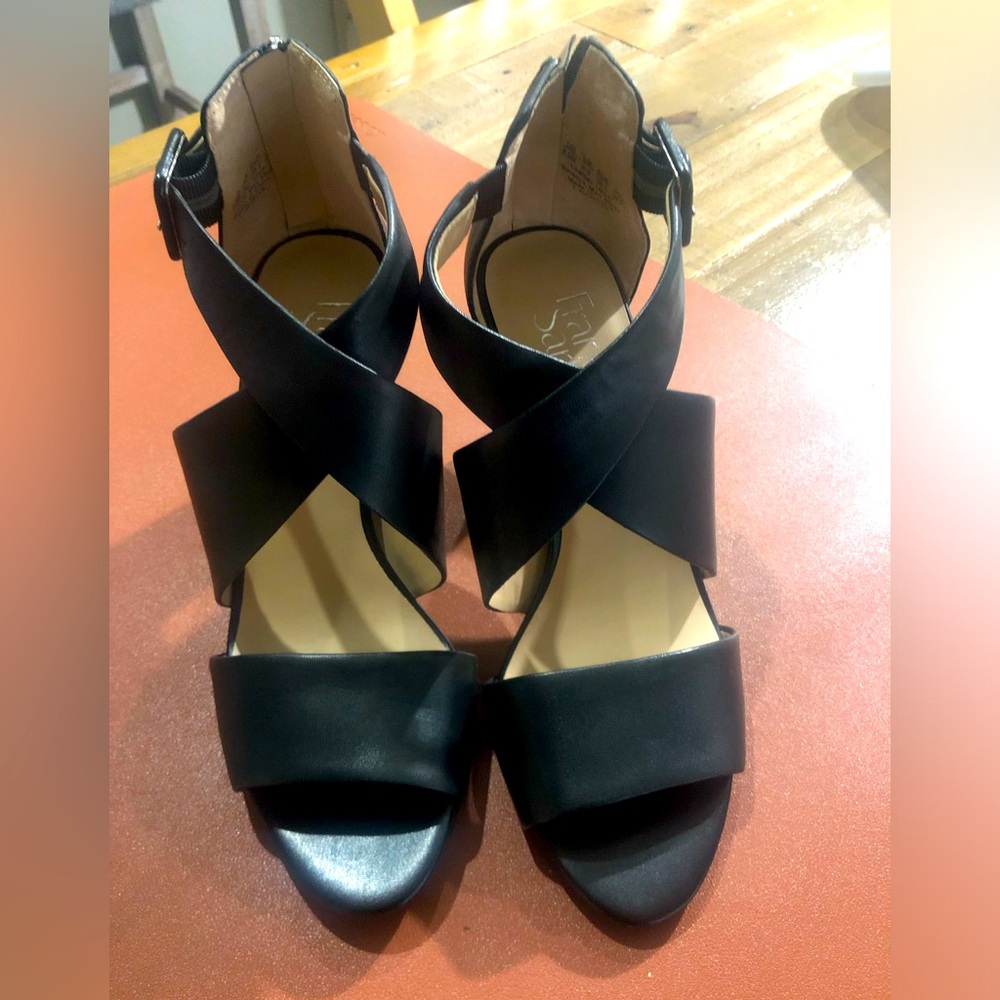 New Never Worn Franco Sarto Shoes Size 8.5M